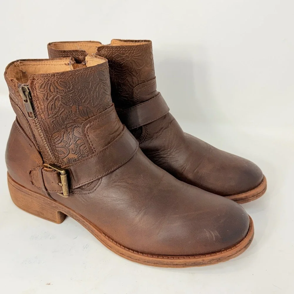 Comfortiva Brown Leather Embossed Floral Ankle Boots Buckle Moto Booties 11 M